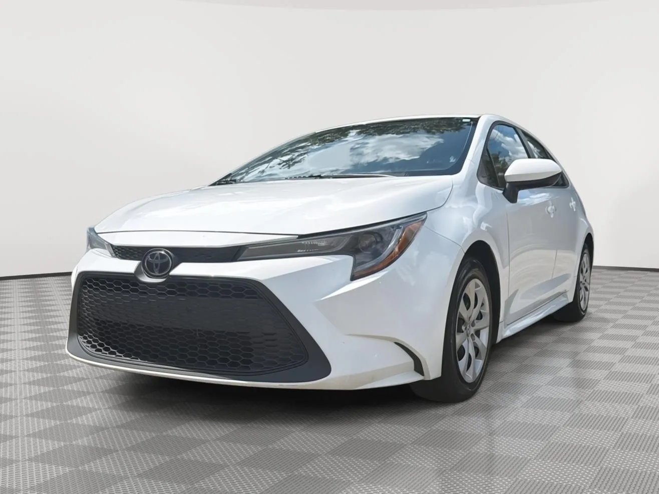 White 2022 Toyota Corolla LE for sale in North Charleston, SC
