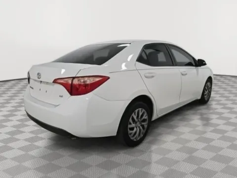 More photos of 2019 Toyota Corolla LE at Payless Car Sales, SC