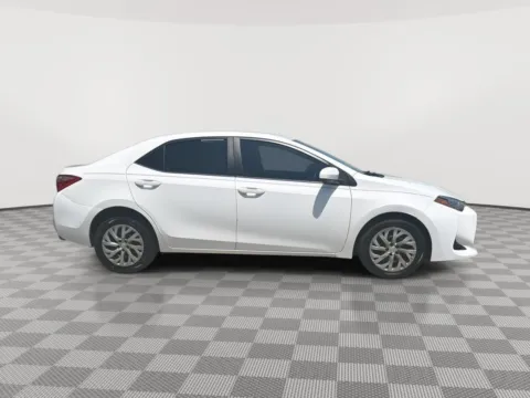More photos of 2019 Toyota Corolla LE at Payless Car Sales, SC