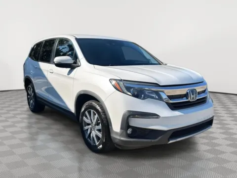 More photos of 2021 Honda Pilot EX at Payless Car Sales, SC