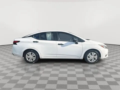 More photos of 2020 Nissan Versa S at Payless Car Sales, SC