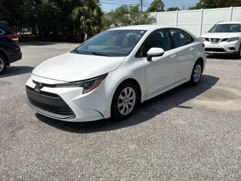 White 2023 Toyota Corolla LE for sale in North Charleston, SC