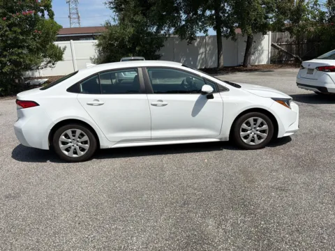 More photos of 2023 Toyota Corolla LE at Payless Car Sales, SC