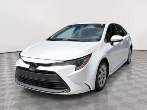 White 2023 Toyota Corolla LE for sale in North Charleston, SC