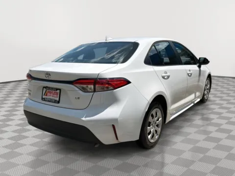 More photos of 2023 Toyota Corolla LE at Payless Car Sales, SC