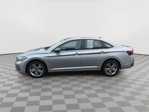 Photos of 2024 Volkswagen Jetta SE for sale in North Charleston, SC at Payless Car Sales