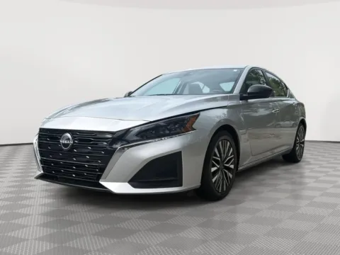 Silver 2024 Nissan Altima 2.5 SV Sedan 4D for sale in North Charleston, SC