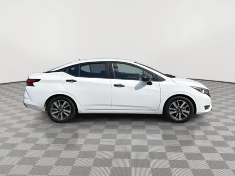 More photos of 2023 Nissan Versa S at Payless Car Sales, SC
