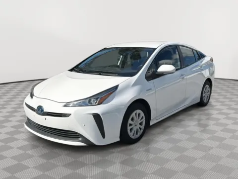 White 2022 Toyota Prius LE Hatchback 4D for sale in North Charleston, SC