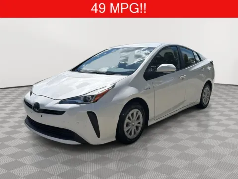 White 2022 Toyota Prius LE Hatchback 4D for sale in North Charleston, SC