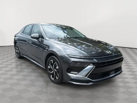 More photos of 2025 Hyundai Sonata SEL at Payless Car Sales, SC
