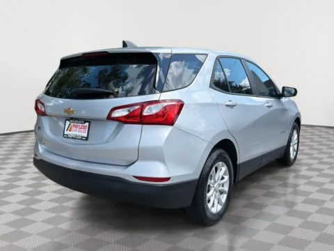 More photos of 2020 Chevrolet Equinox LS at Payless Car Sales, SC