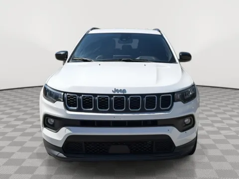 Photos of 2024 Jeep Compass Latitude for sale in North Charleston, SC at Payless Car Sales
