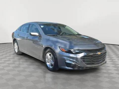 More photos of 2024 Chevrolet Malibu LT at Payless Car Sales, SC