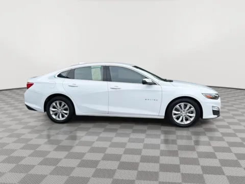 More photos of 2023 Chevrolet Malibu LT at Payless Car Sales, SC