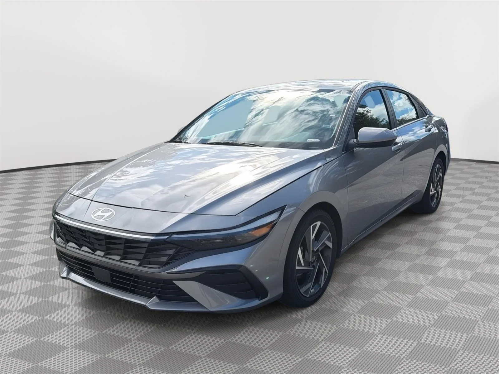 Gray 2025 Hyundai Elantra SEL Convenience for sale in North Charleston, SC
