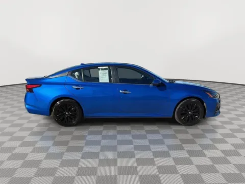 More photos of 2025 Nissan Altima SV at Payless Car Sales, SC