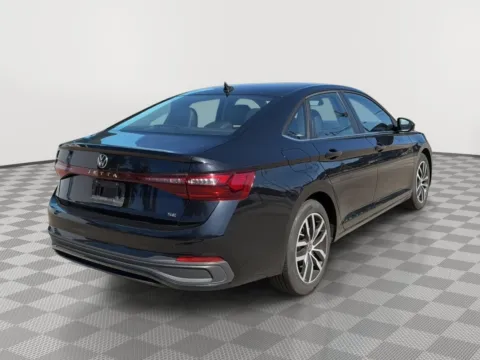 More photos of 2025 Volkswagen Jetta SE at Payless Car Sales, SC