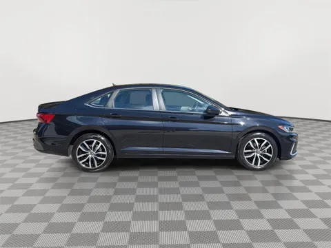 More photos of 2025 Volkswagen Jetta SE at Payless Car Sales, SC