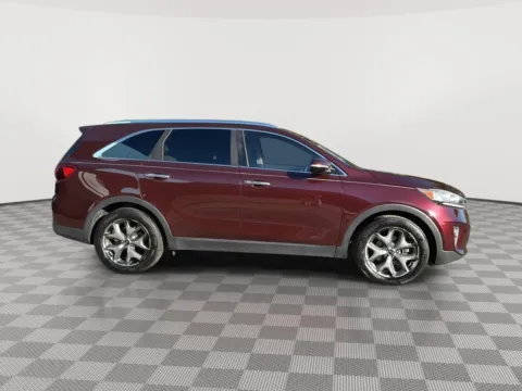 More photos of 2019 Kia Sorento EX Sport V6 at Payless Car Sales, SC
