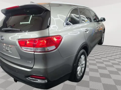 Photos of 2017 Kia Sorento LX V6 for sale in North Charleston, SC at Payless Car Sales