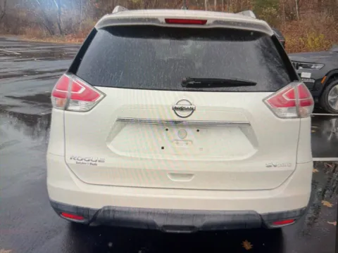 More photos of 2016 Nissan Rogue SV at CarFive Salem, MA, MA