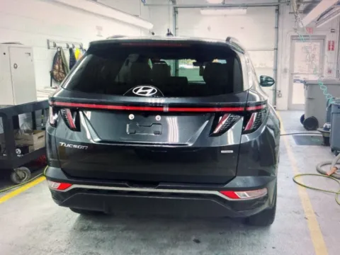 More photos of 2023 Hyundai Tucson SEL at CarFive Salem, MA, MA