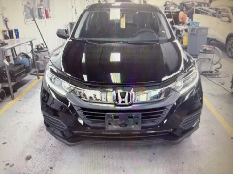 Photos of 2020 Honda HR-V LX for sale in Salem, MA at CarFive Salem, MA