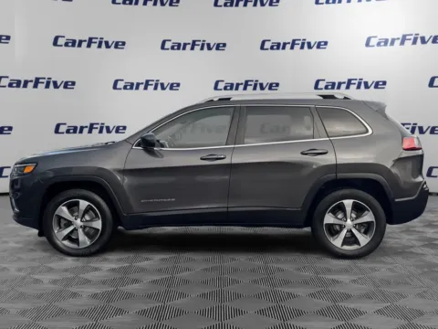 Photos of 2019 Jeep Cherokee Limited for sale in Salem, MA at CarFive Salem, MA