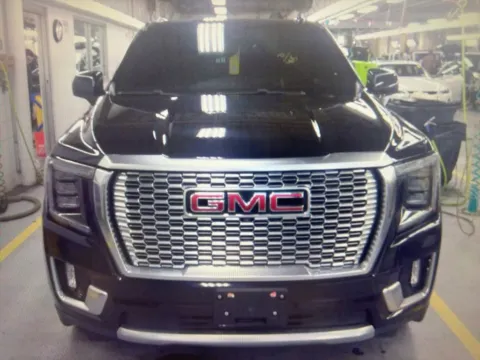 Photos of 2021 GMC Yukon XL Denali for sale in Salem, MA at CarFive Salem, MA