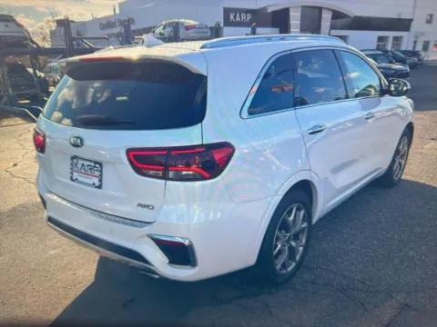 More photos of 2019 Kia Sorento SX at CarFive Salem, MA, MA