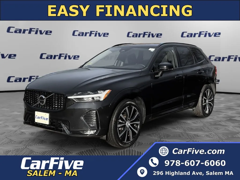 2025 Volvo XC60 Plus's photo