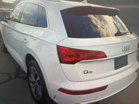 Photos of 2022 Audi Q5 45 S line Premium for sale in Salem, MA at CarFive Salem, MA