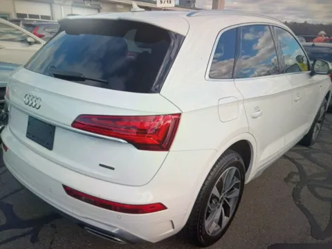 More photos of 2022 Audi Q5 45 S line Premium at CarFive Salem, MA, MA