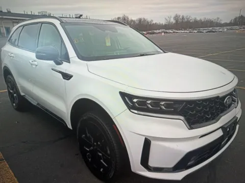 Another view of 2021 Kia Sorento SX for sale in Salem, MA at CarFive Salem, MA