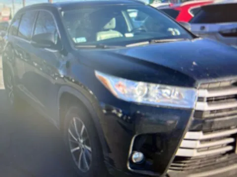 Another view of 2019 Toyota Highlander SE for sale in Salem, MA at CarFive Salem, MA