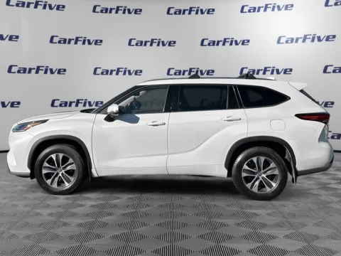 Photos of 2021 Toyota Highlander XLE for sale in Salem, MA at CarFive Salem, MA