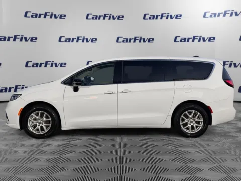Photos of 2024 Chrysler Pacifica Touring L for sale in Salem, MA at CarFive Salem, MA