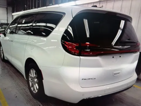 Another view of 2024 Chrysler Pacifica Touring L for sale in Salem, MA at CarFive Salem, MA