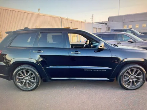 More photos of 2019 Jeep Grand Cherokee High Altitude at CarFive Salem, MA, MA