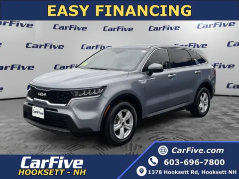 Silver 2022 Kia Sorento LX for sale in Salem, MA