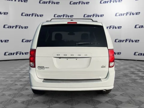 More photos of 2019 Dodge Grand Caravan SXT at CarFive Salem, MA, MA