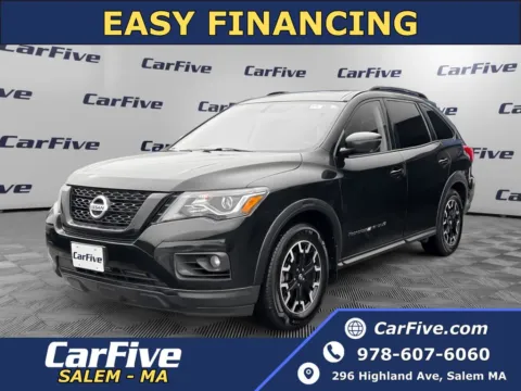Black 2020 Nissan Pathfinder SL for sale in Salem, MA