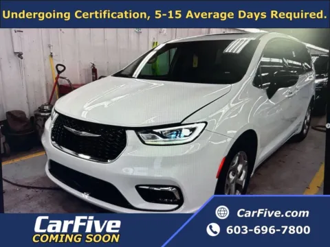 White 2024 Chrysler Pacifica Limited for sale in Salem, MA