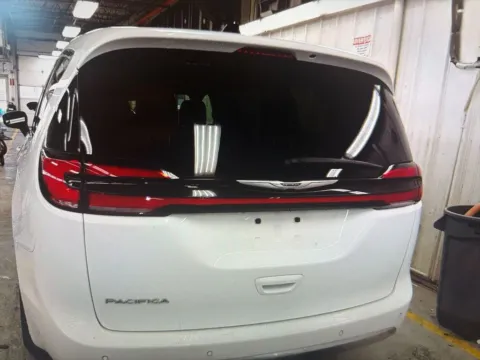 More photos of 2023 Chrysler Pacifica Touring L at CarFive Salem, MA, MA