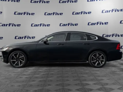 Photos of 2017 Volvo S90 T5 Momentum for sale in Salem, MA at CarFive Salem, MA