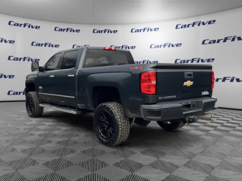 Another view of 2018 Chevrolet Silverado 2500HD High Country for sale in Salem, MA at CarFive Salem, MA