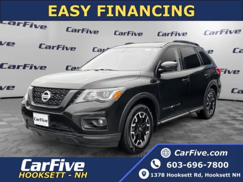 Black 2020 Nissan Pathfinder SL for sale in Salem, MA