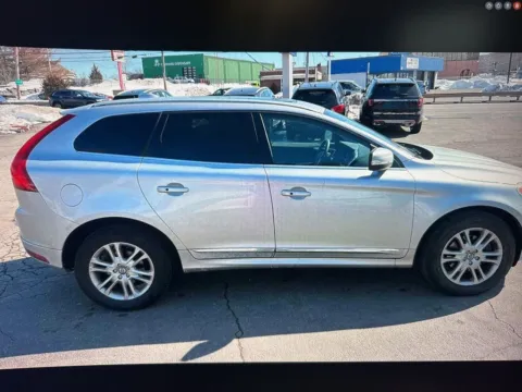 Photos of 2016 Volvo XC60 T5 Premier for sale in Salem, MA at CarFive Salem, MA