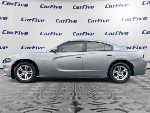 Photos of 2015 Dodge Charger SE for sale in Salem, MA at CarFive Salem, MA